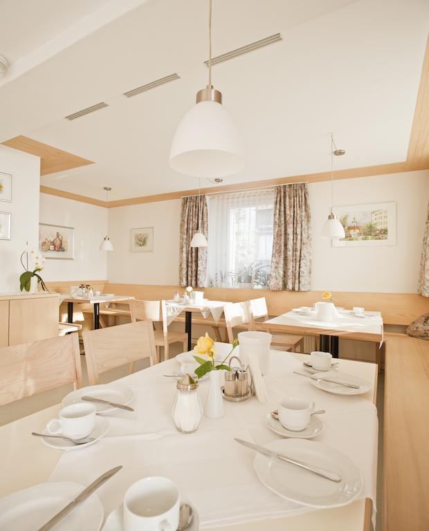 Pension Zum Loewen Dornbirn Exterior foto
